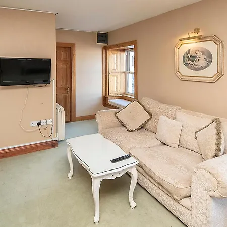 The Ormond Apartment
